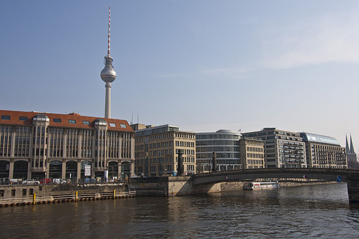 Der Fernsehturm überragt fast alles