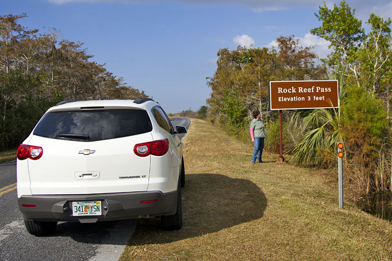 Auf dem Weg durch die Everglades halten wir an einem hohen Pass ;-)