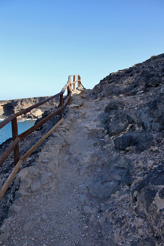 Weg zur Höhle