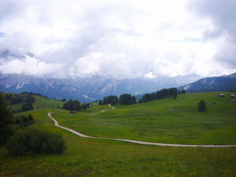 Weg &uuml;ber die Hochebene
