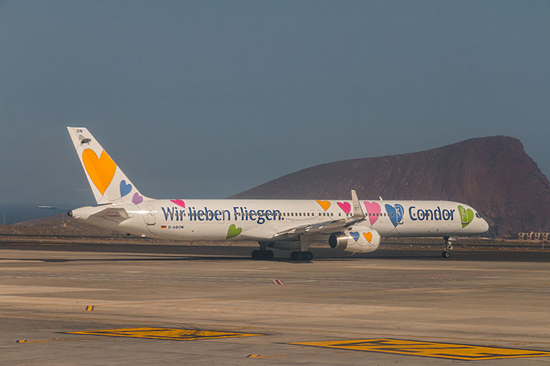 Flug nach und von Teneriffa mit Condor