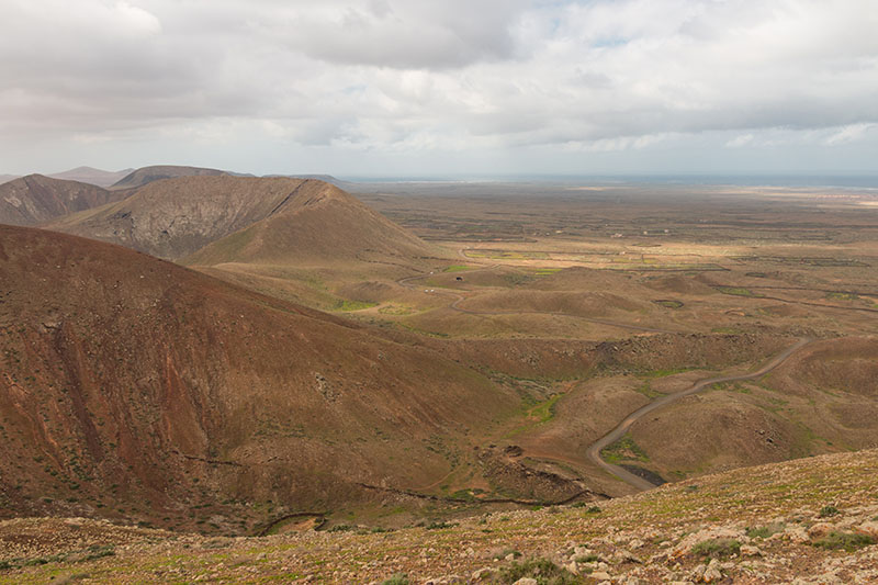 Blick von oben in die Caldera des Bayuyo ...