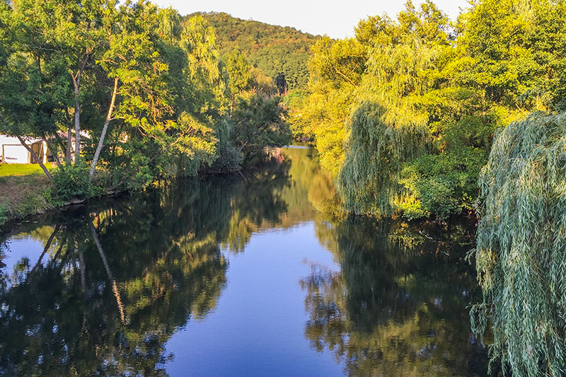 Nach der Wanderung waren wir in der (kalten) Nied schwimmen ;-)