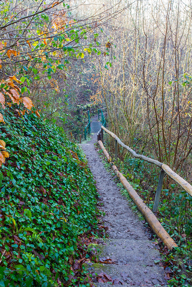 Weg in die Kerbschlucht