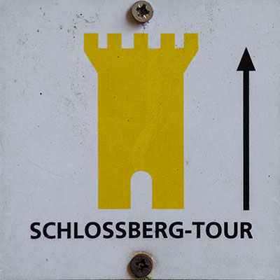 Start der Schlossbergtour In Homburg/Saar auf dem Schlossberg