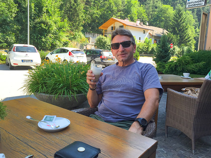 OK, ich schaue auch nicht viel besser in die Landschaft ;-)