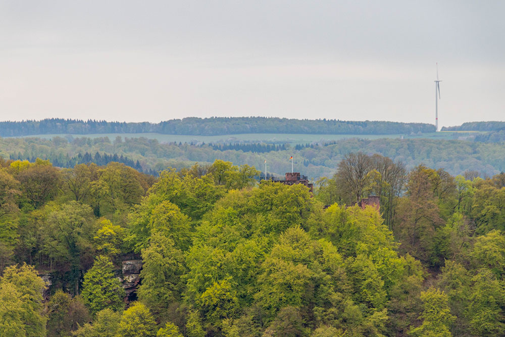 Nochmal die Burg Montclair, diesmal von der Seite