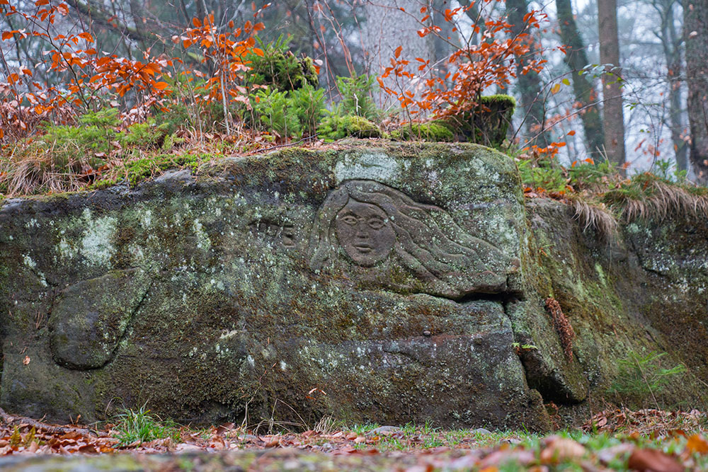 Die Frau zum Brunnen