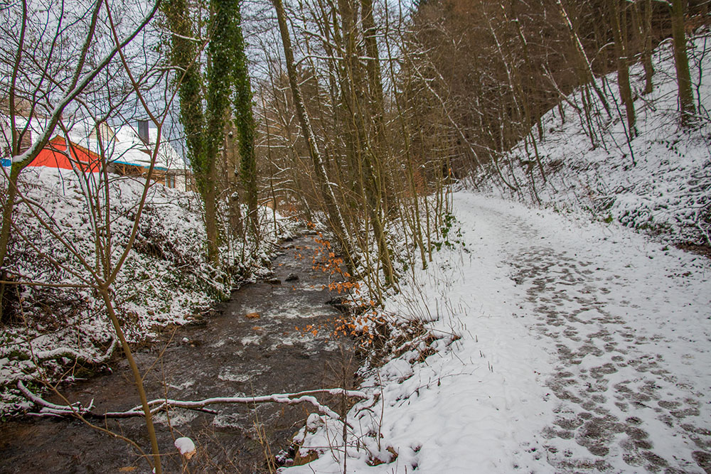 Die Schneehöhe variierte von nichts bis tief