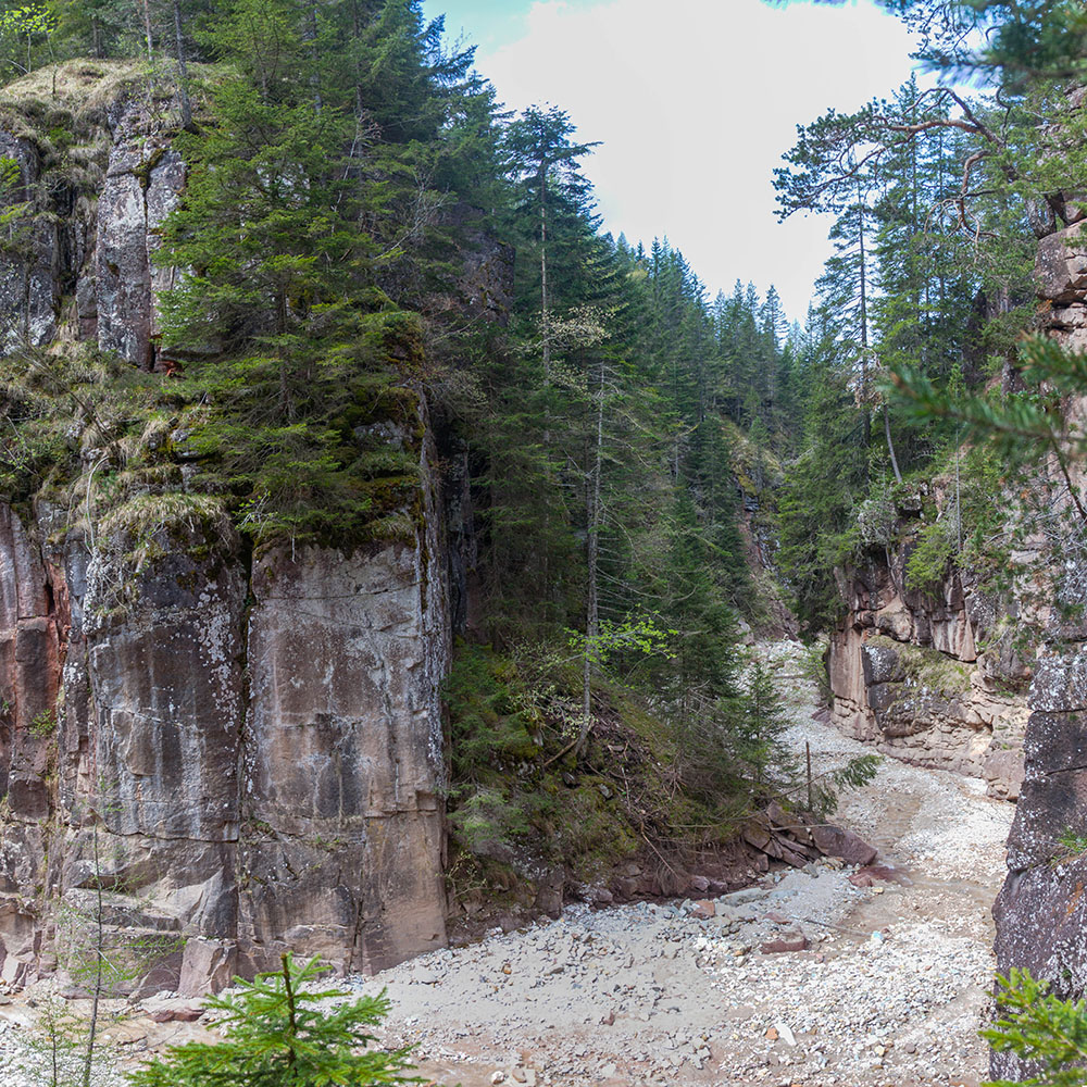 Dort hinten geht der Weg weiter