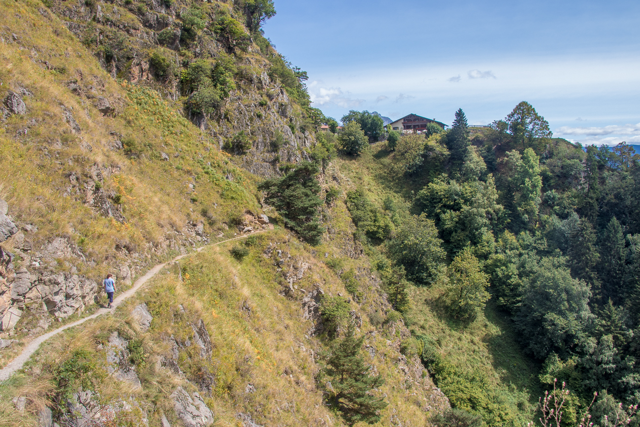 H&uuml;tte in Sicht, gleich gibt es etwas f&uuml;r den Magen ...