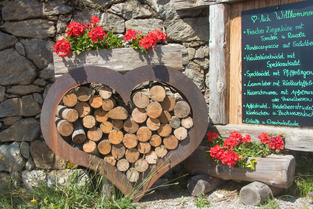 ... herzliche Begr&uuml;&szlig;ung ...