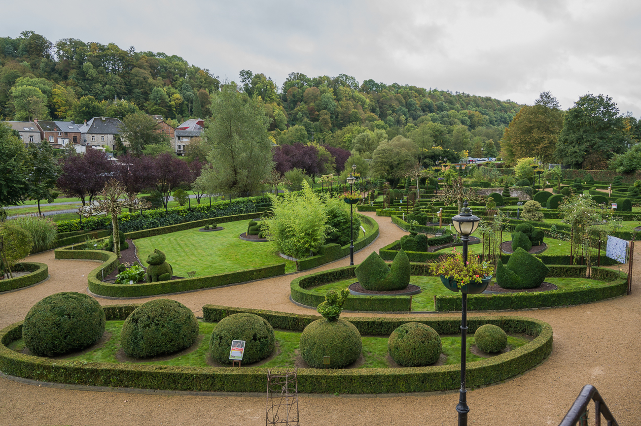 Der größte Teil des Parks besteht aus Buchsbäumen aus denen kunstvolle Skulpturen gestutzt wurden