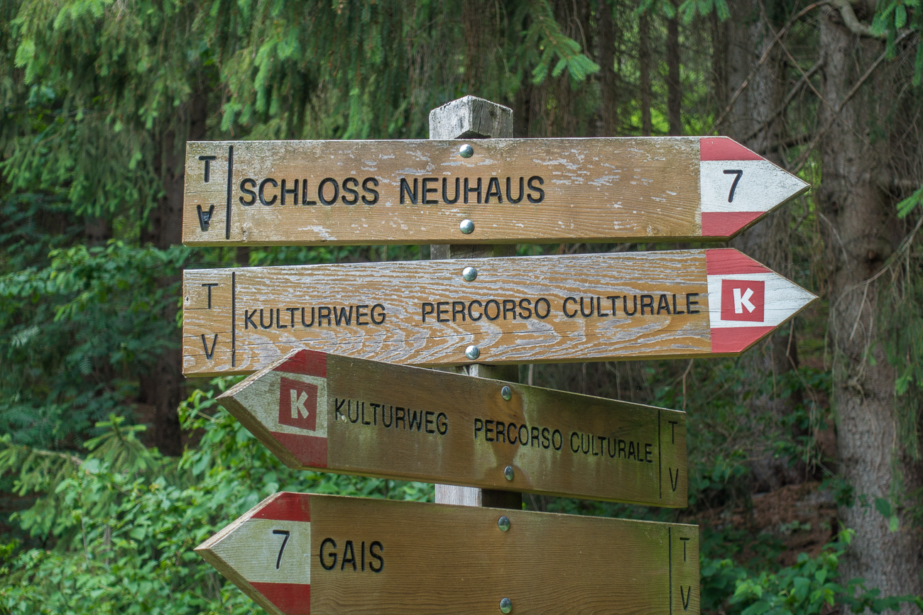 Auf geht's zum Kulturweg. Die Bilder der "Kultur" haben wir aus urheberrechtlichen Gründen weggelassen