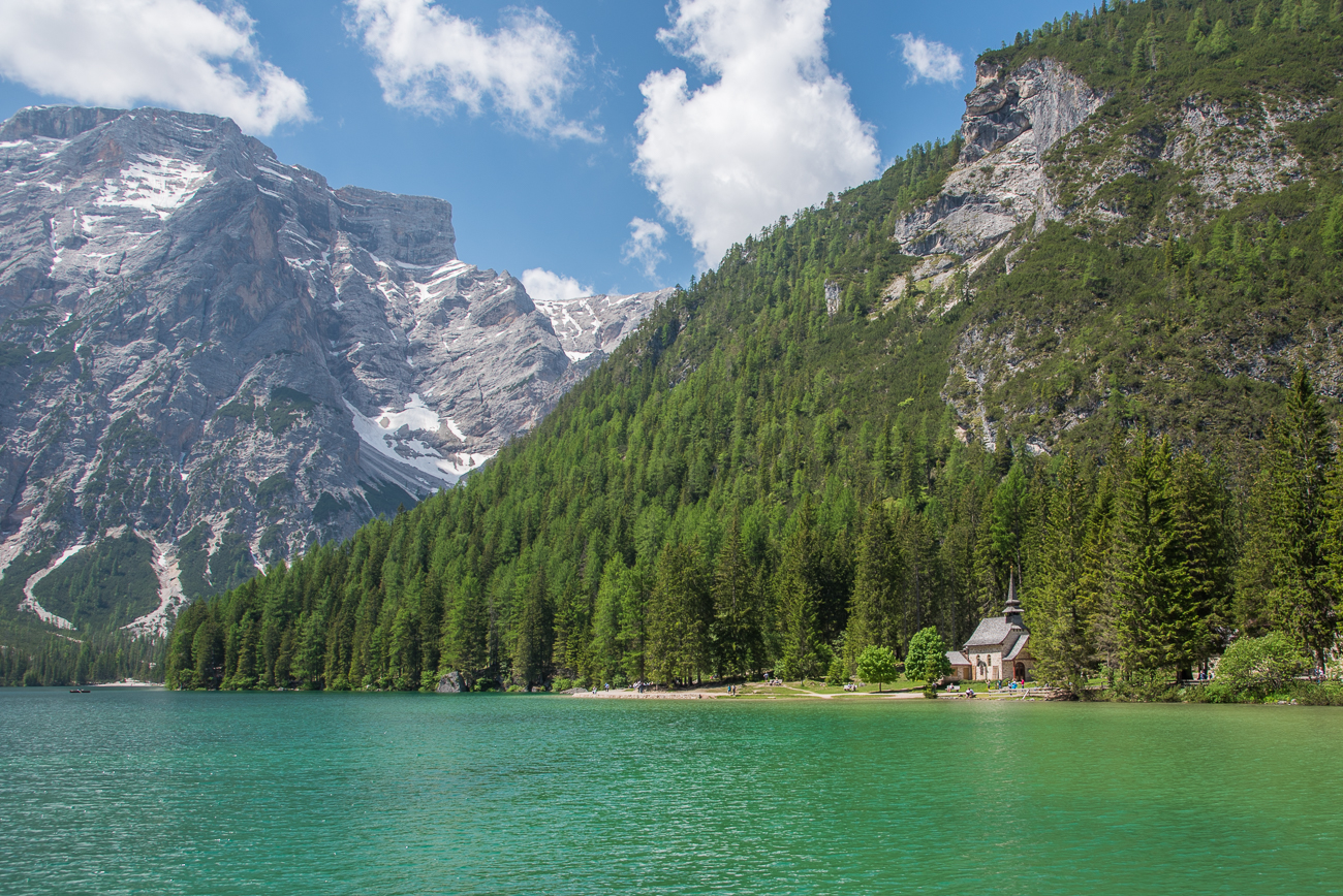 Kapelle am Pragser Wildsee