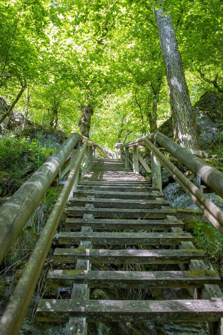 Steile Treppe zum Abschluss