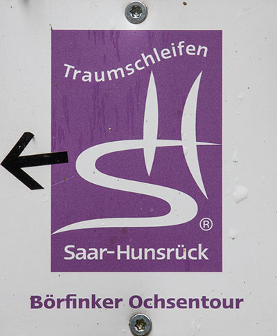 Kennzeichen des Premiumwanderweges Börfinker Ochsentour