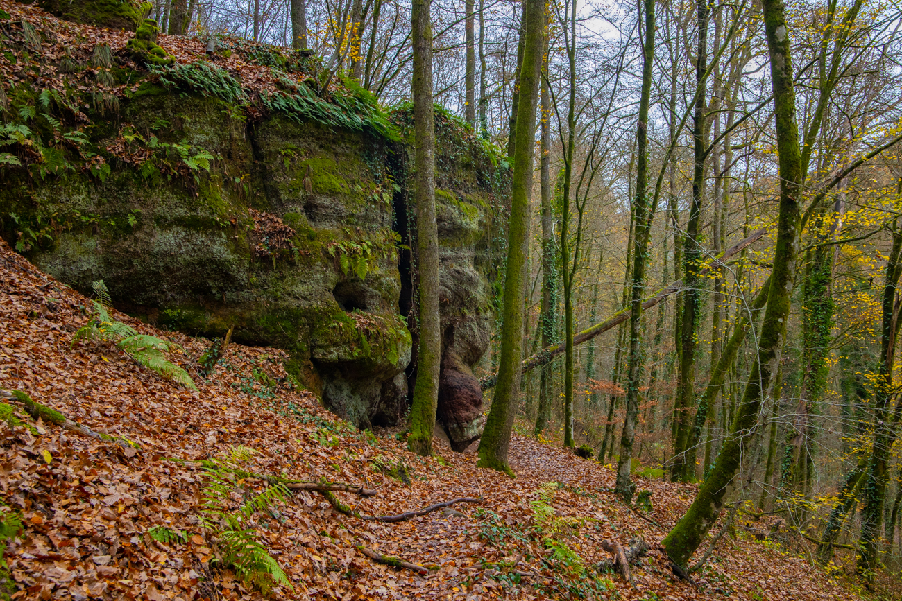 Weiterer Fels auf dem Weg