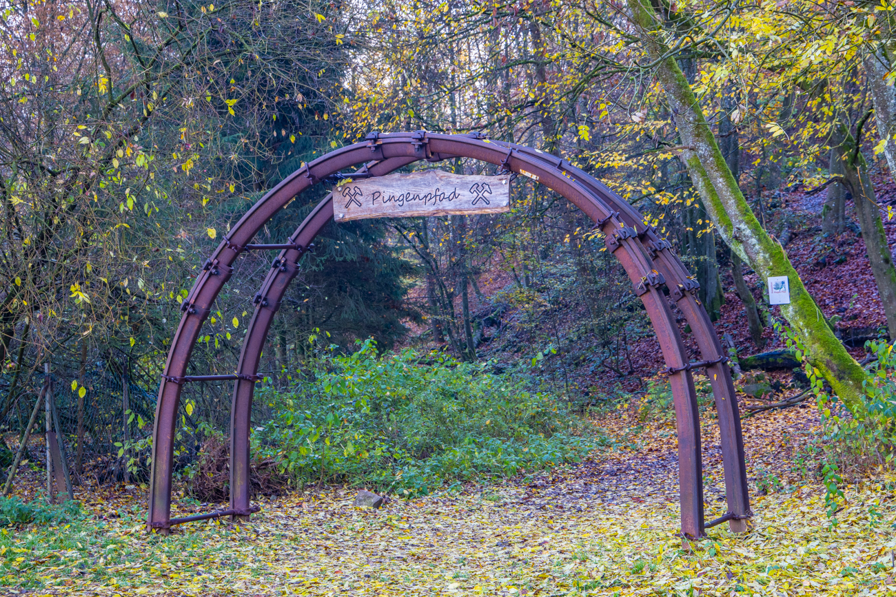 Am Start des Pingenpfads