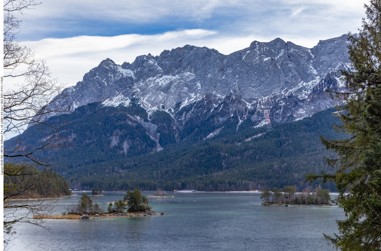 Links die Alpenb&uuml;hlinsel und rechts die Ludwiginsel