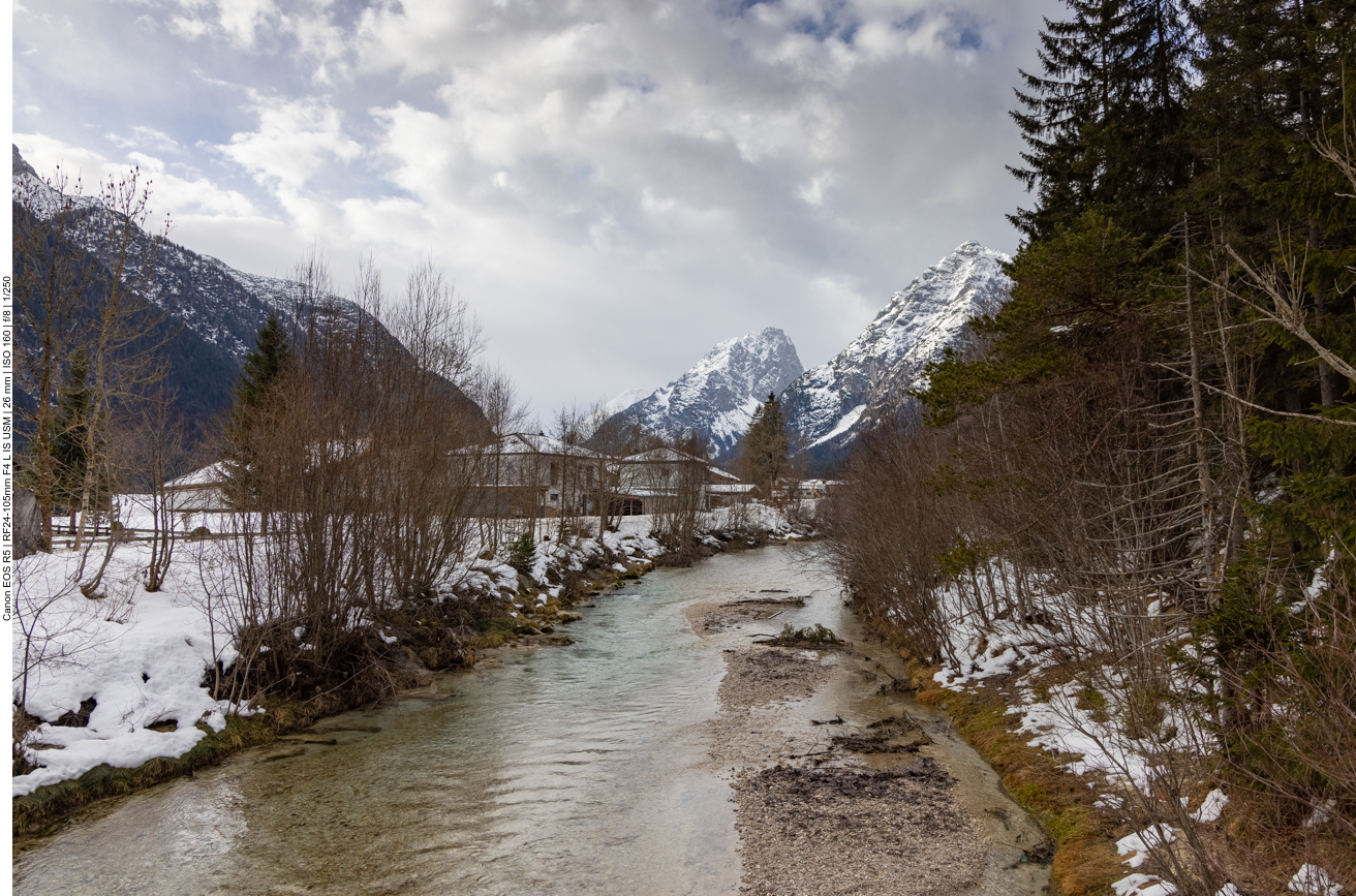 Auf der Brücke über die Leutscher Ache