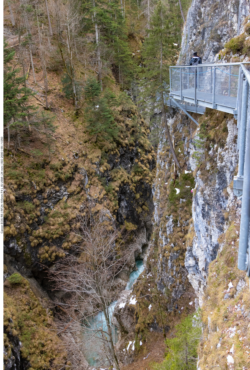 Hier geht es tief hinab!