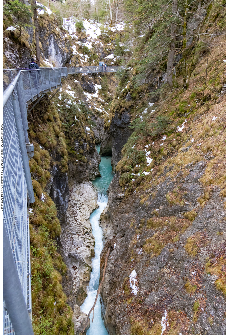 Hier ist die Leutascher Ache gut zu sehen