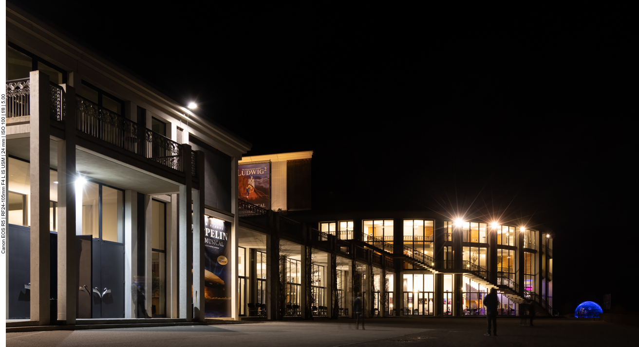 Silvester verbringen wir im Festspielhaus in Füssen und schauen uns das Musical Ludwig 2 an