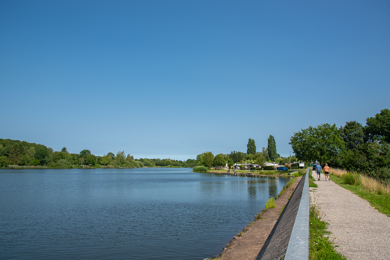 Auf der Staumauer