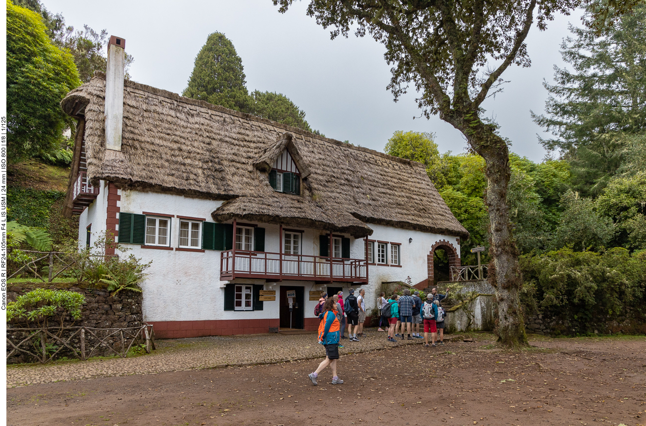 Start der Wanderung am Casa do Queimadas