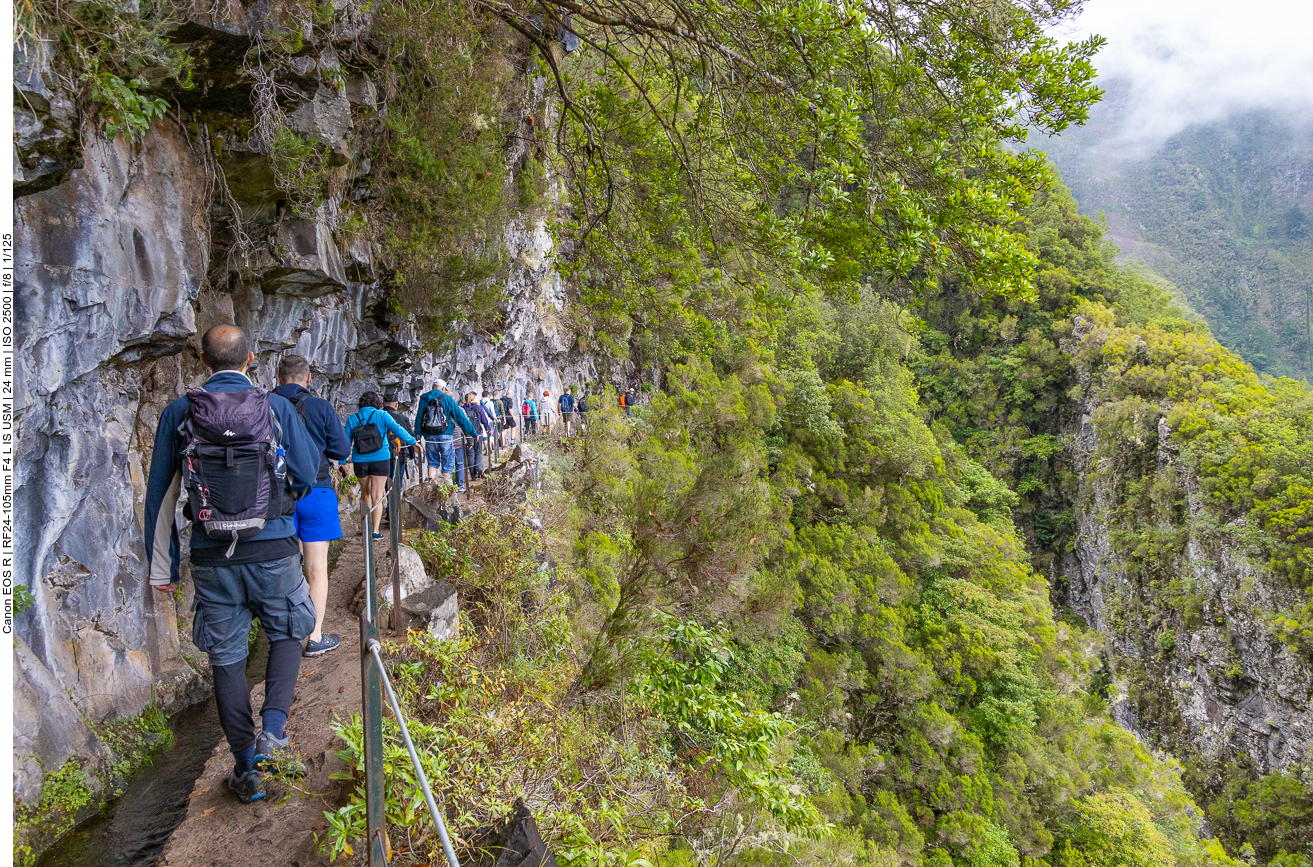 Immer an der Wand lang