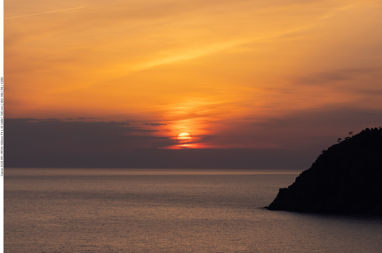 Sonnenuntergang über der Riviera