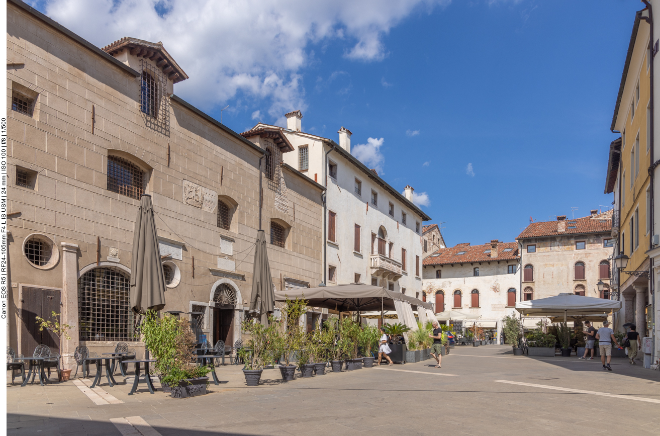 Auf einer anderen Piazza