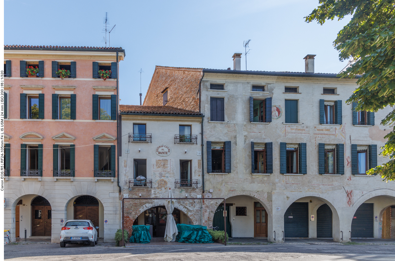 Altes Gem&auml;uer ...