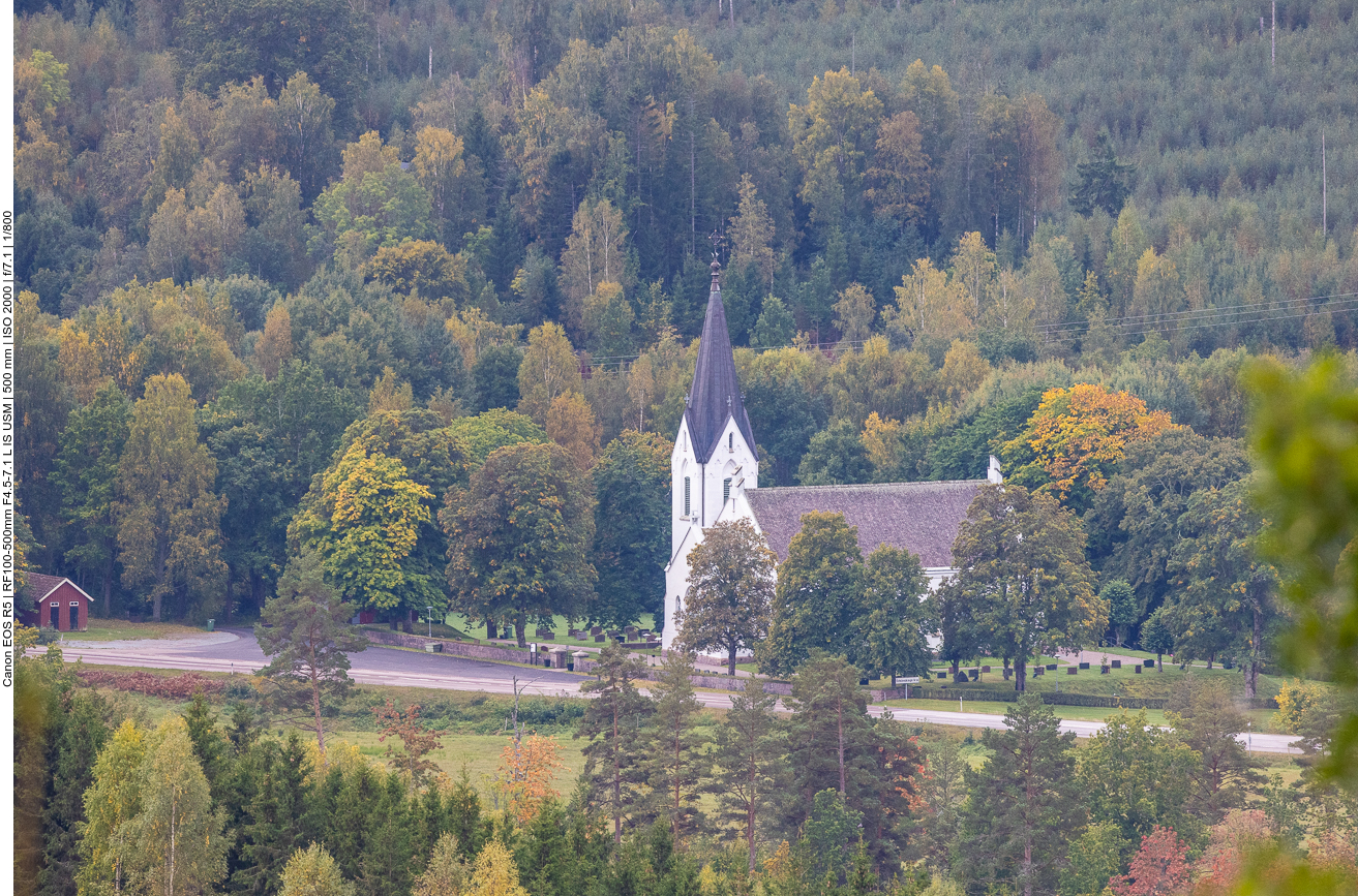 ... und auf die Kirche bei Björnerud