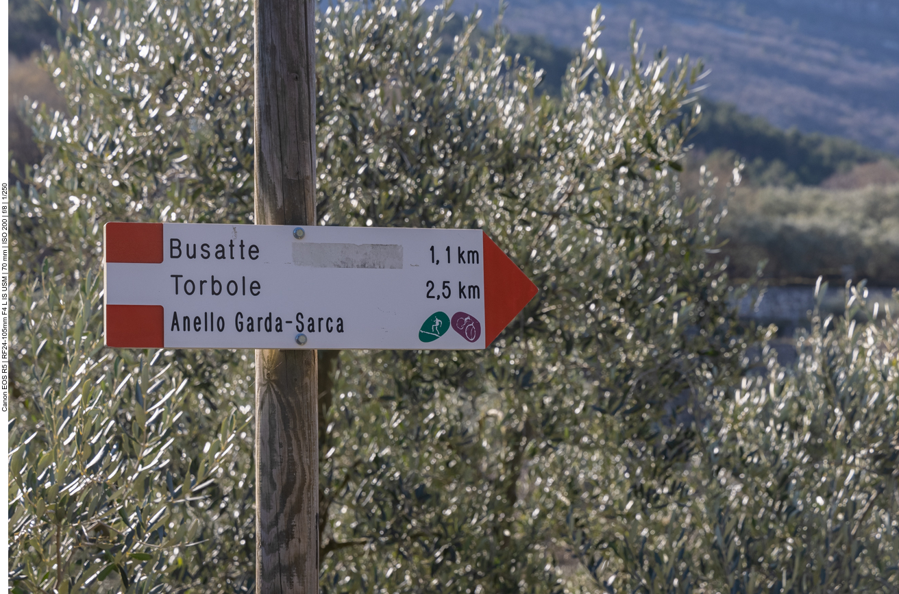 Unweit unserer Ferienwohnung in Nago beginnt der Wanderweg