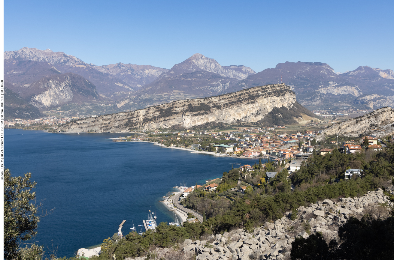 Links hinten liegt Riva ...