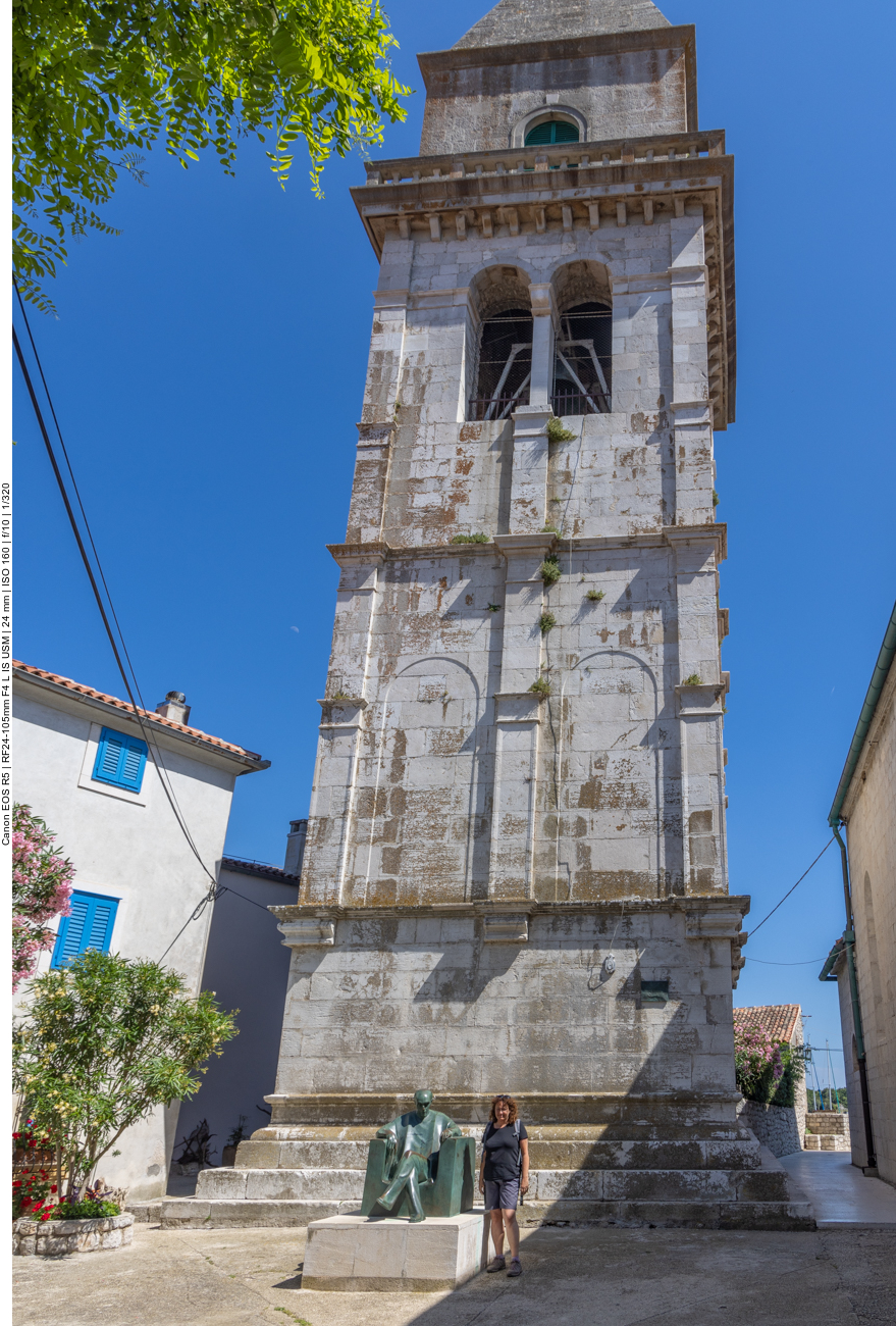 Spaziergang durch Osor