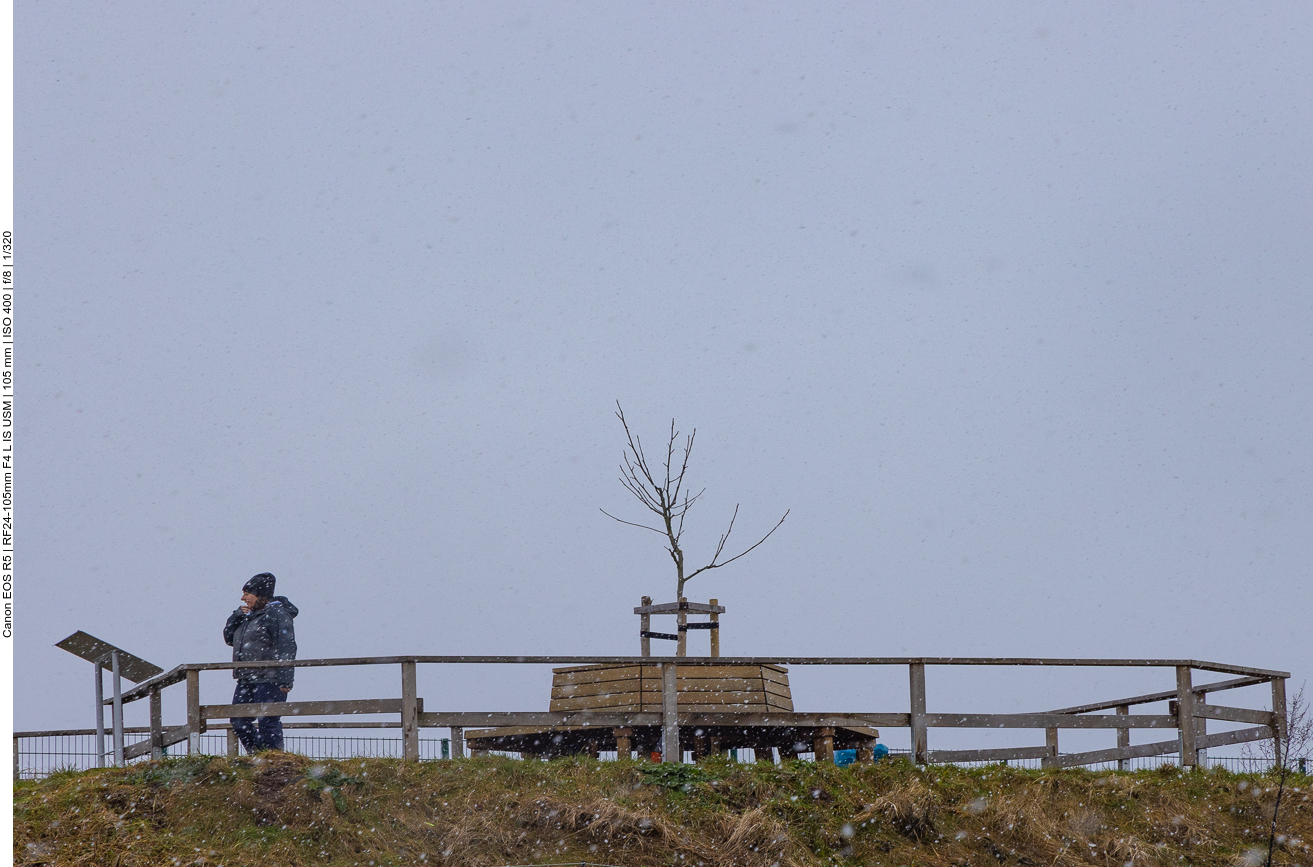 Aussichtspunkt im Schneetreiben
