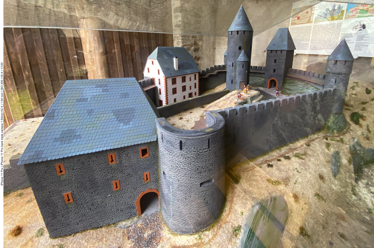 Modell der Burg Dhronecken