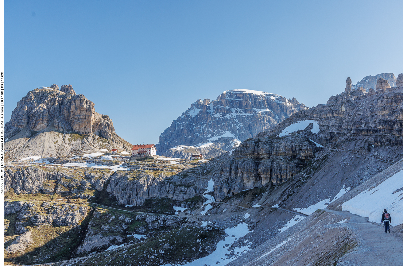 Auf dem Weg zur Drei Zinnen Hütte