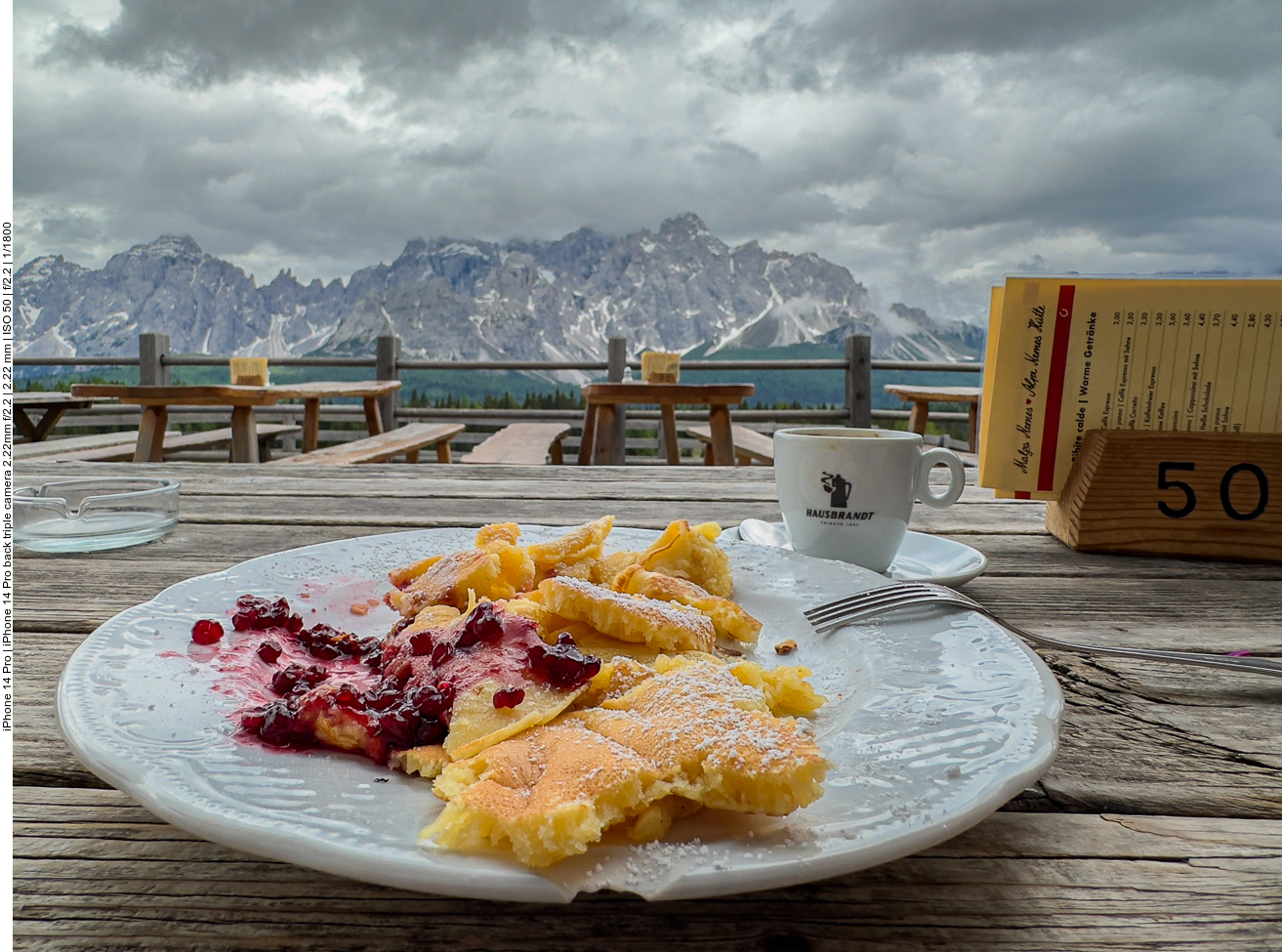 Kaiserschmarrn auf der Alpe-Nemes-Hütte 