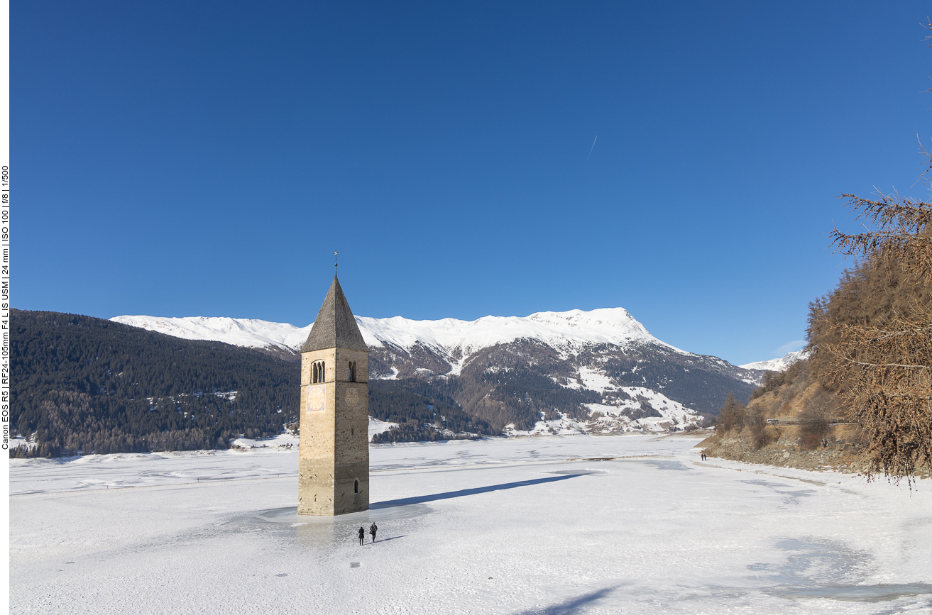Der ber&uuml;hmte Kirchturm im Reschensee 