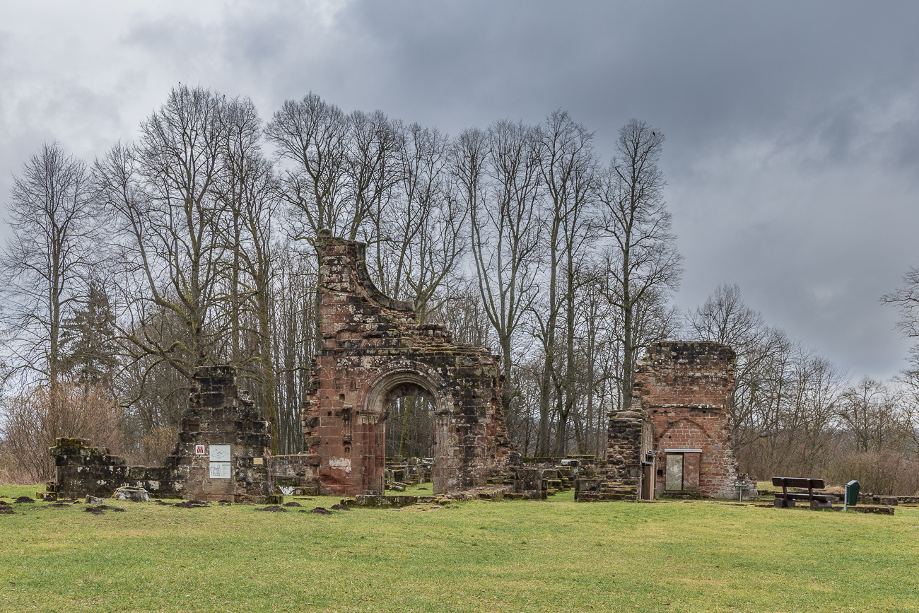 Das Kloster Wörschweiler (Verneri-Villerium) ist eine ehemalige Abtei der Zisterziensermönche im Saarland. Das Kloster liegt beim heutigen Stadtteil Wörschweiler der saarländischen Stadt Homburg im Wald auf einem 315 m hohen Bergrücken oberhalb des Ortes. In der älteren Literatur wird auch der Name Werschweiler benutzt.