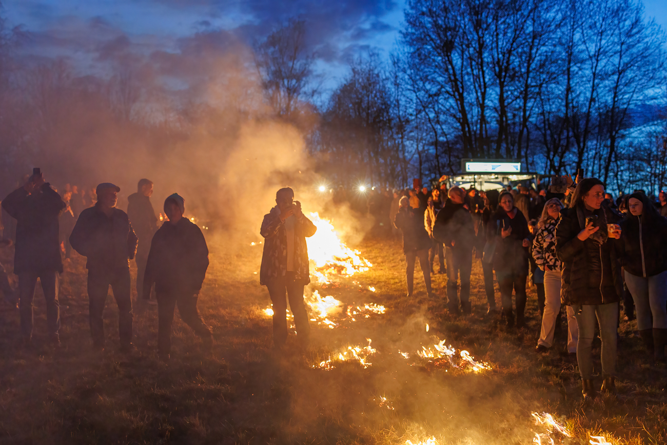 ... eine brennende Spur