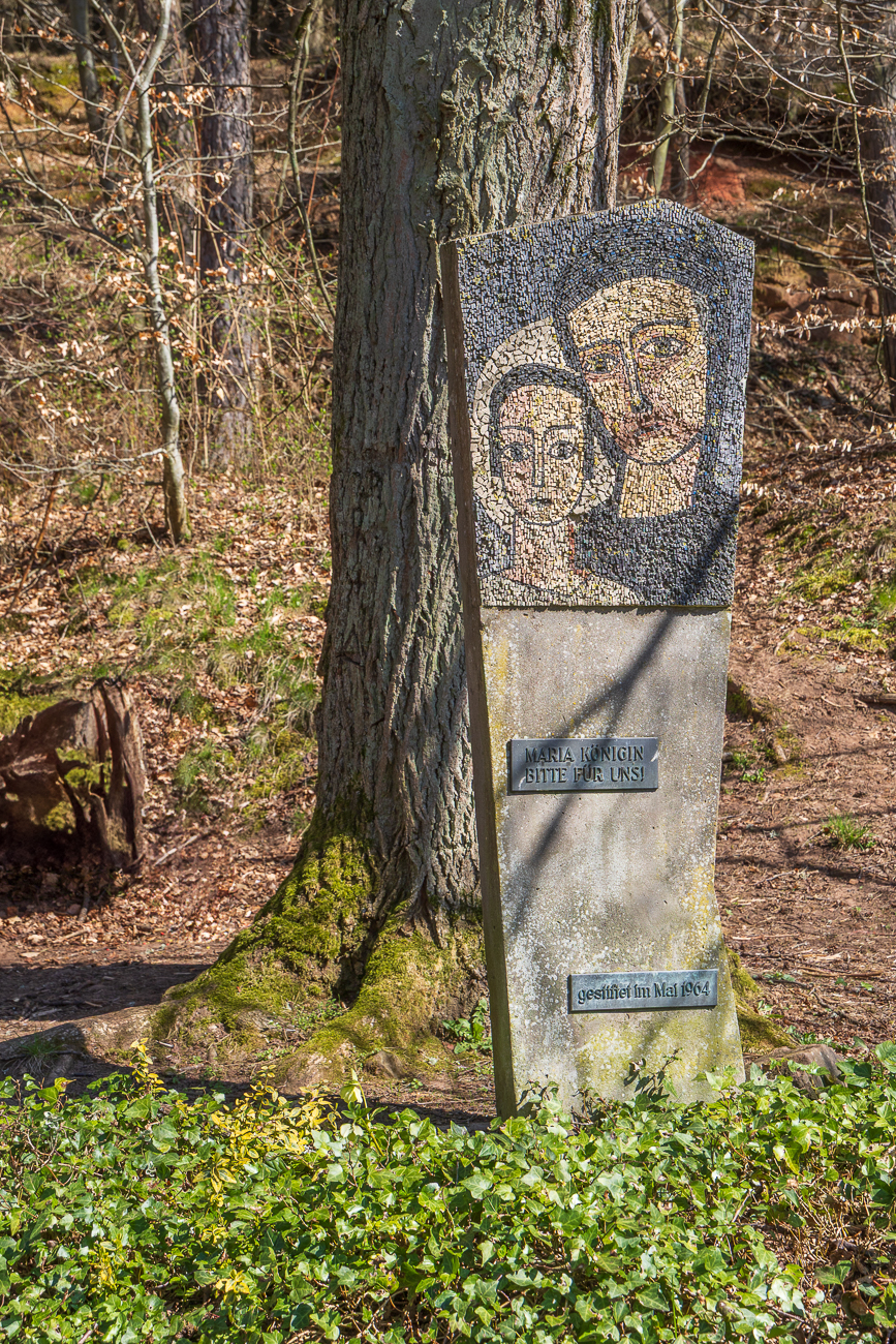 Marienbild am Wegesrand