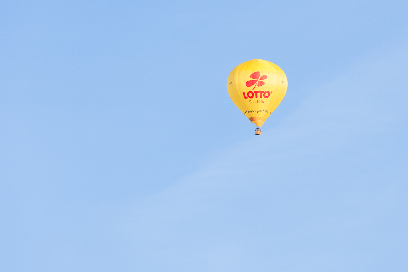 ... und werden vom Wind nach Nordwesten getrieben