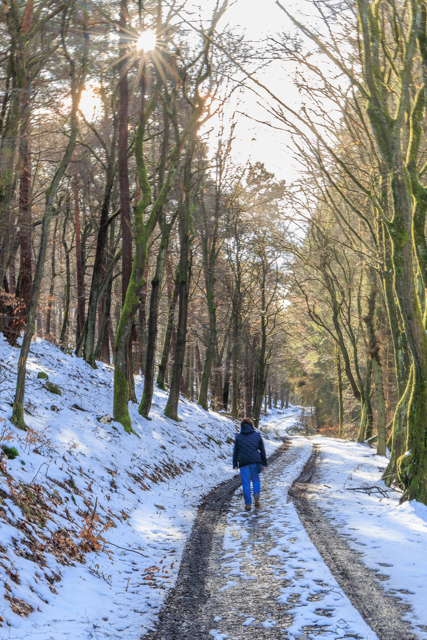 Bergauf auf rutschigem Boden